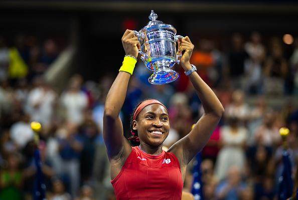 华体会app官方网站-高芙一个月完成三级跳 天才少女终于为自己正名